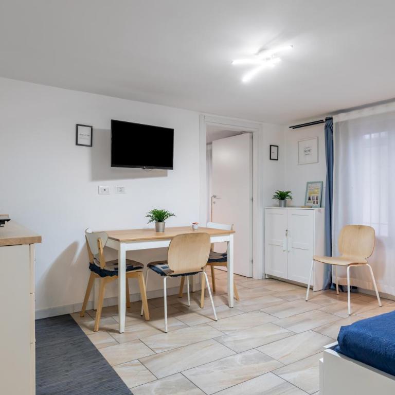 GuestHost - Central apartment Caronda Compact - One-Bedroom Standard Apartment - 2