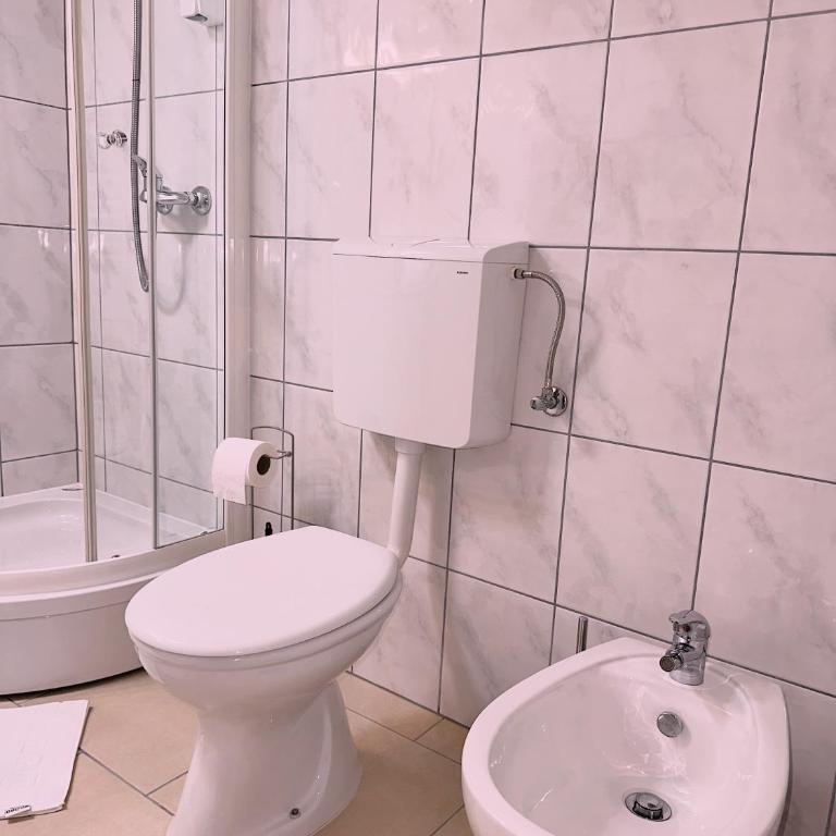 Layal Residence Exclusive 2 Floor House with Terrace - One-Bedroom House - 21