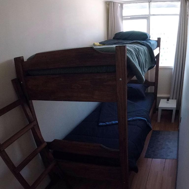 Habitación privada con camarote en departamento compartido - Providencia - Habitación Individual con baño compartido - 2