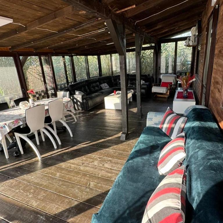 Sojenica Asije - Three-Bedroom House - 19
