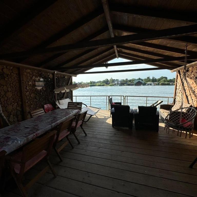 Sojenica Asije - Three-Bedroom House - 24