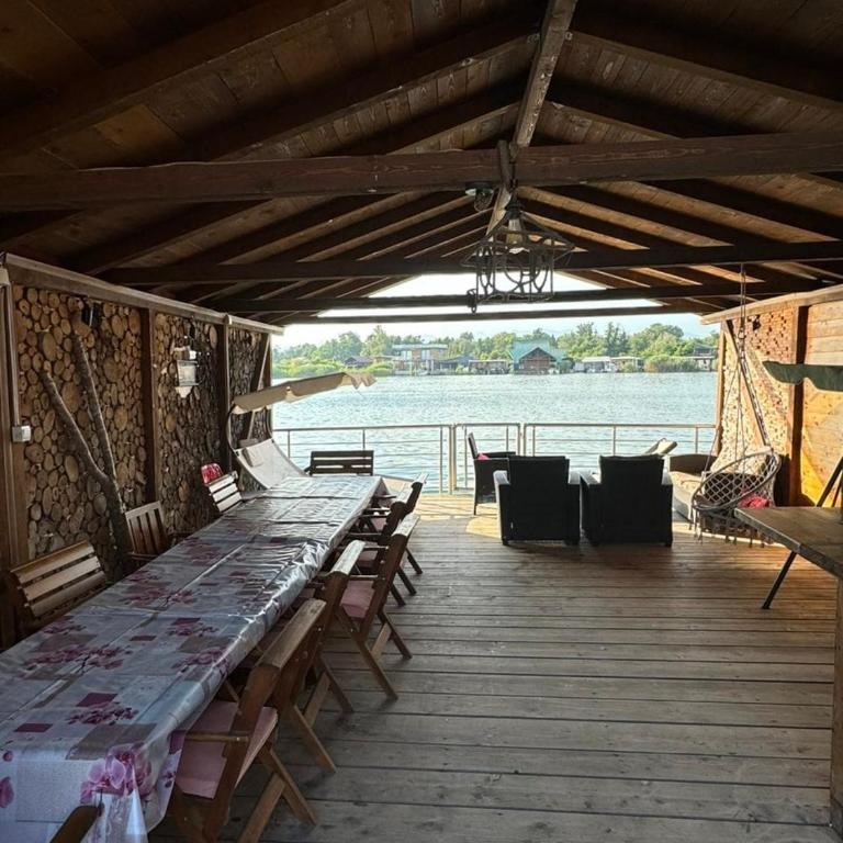 Sojenica Asije - Three-Bedroom House - 25