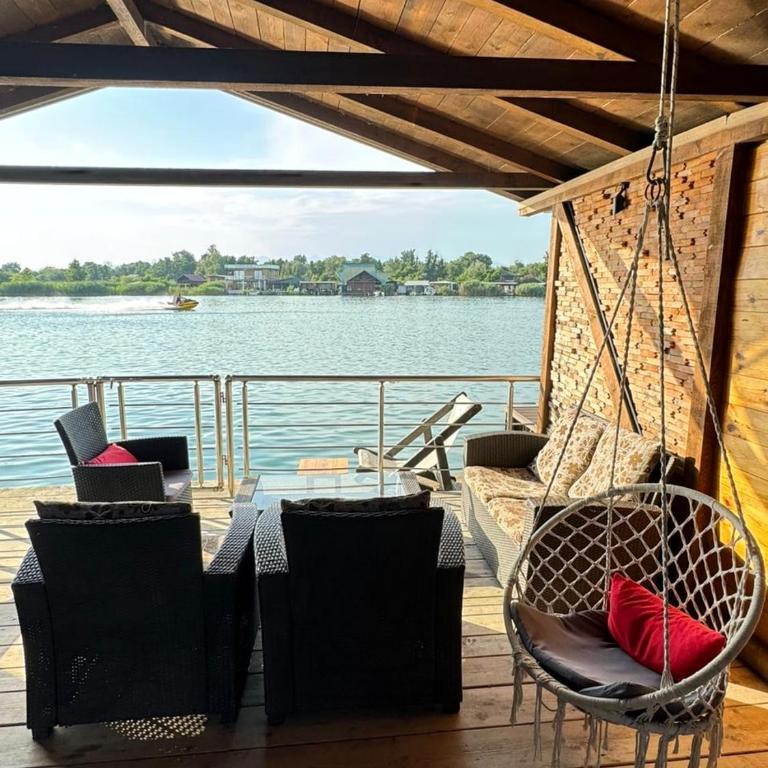 Sojenica Asije - Three-Bedroom House - 29