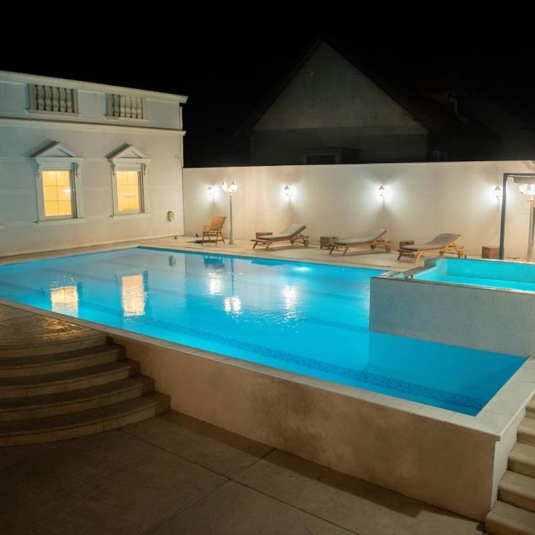 Villa White - Vila - 8