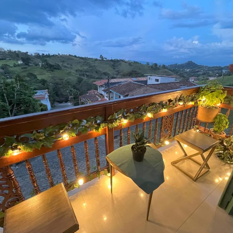 Blomst Casa Hostal - Apartamento de 4 dormitorios con balcón - 29