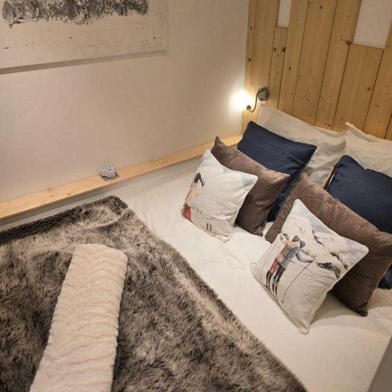 Le Francine -VAL THORENS -APPARTEMENT MAXI 6 PERSONNES -50 M PIED DES PISTES - Apartamento de 2 dormitorios - 6