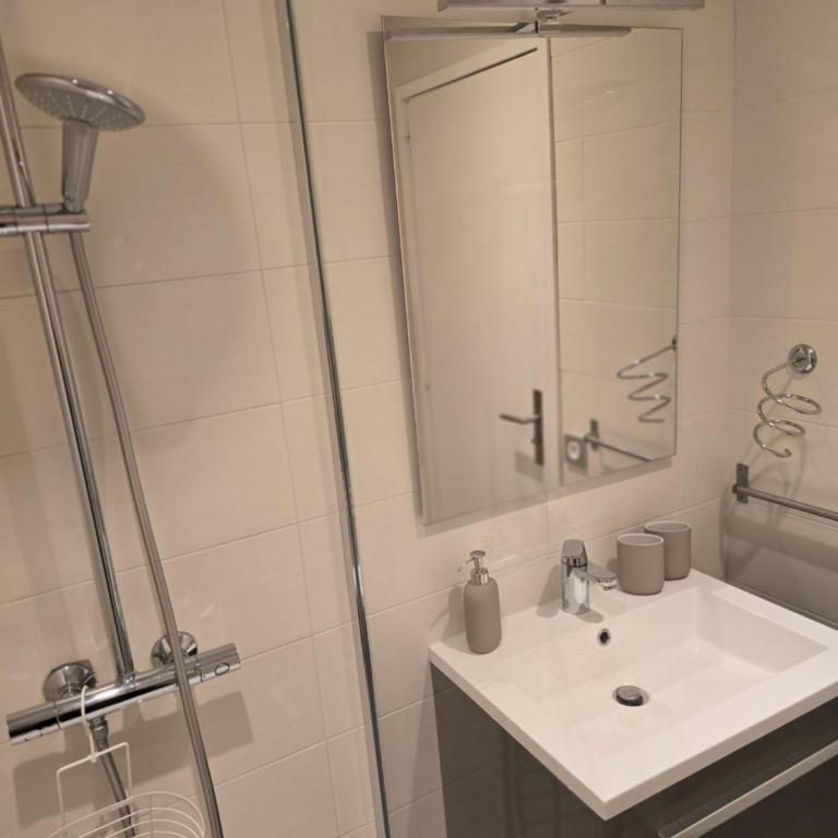 Le Francine -VAL THORENS -APPARTEMENT MAXI 6 PERSONNES -50 M PIED DES PISTES - Apartamento de 2 dormitorios - 19
