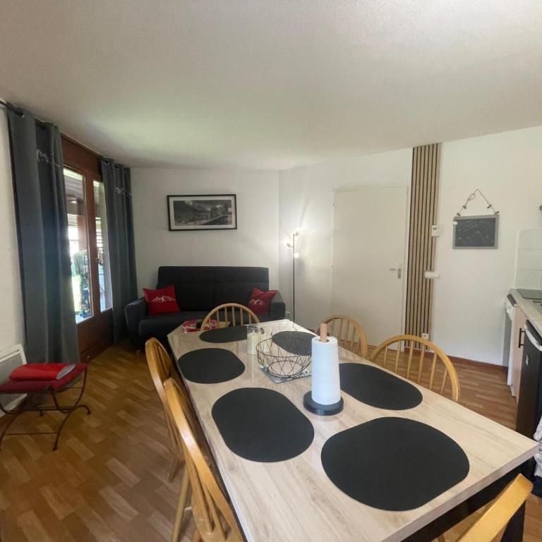 Les 3 balcons du Mont Joly - Appartement 2 Chambres avec Balcon et Terrasse - 27