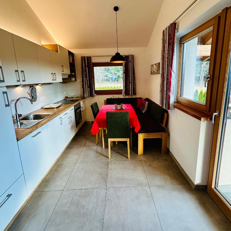 Frunhaus - Zimmer, Apartments, Ferienwohnungen - Apartamento de 1 dormitorio con balcón - 2