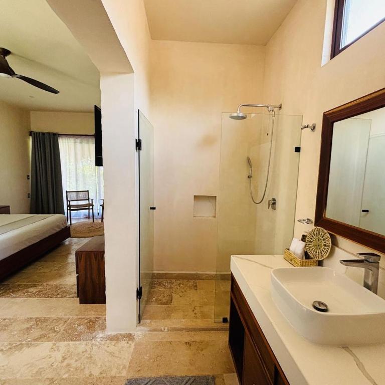 Nalhá Hotel Boutique y Villas Bacalar - Suite with Private Pool - 3