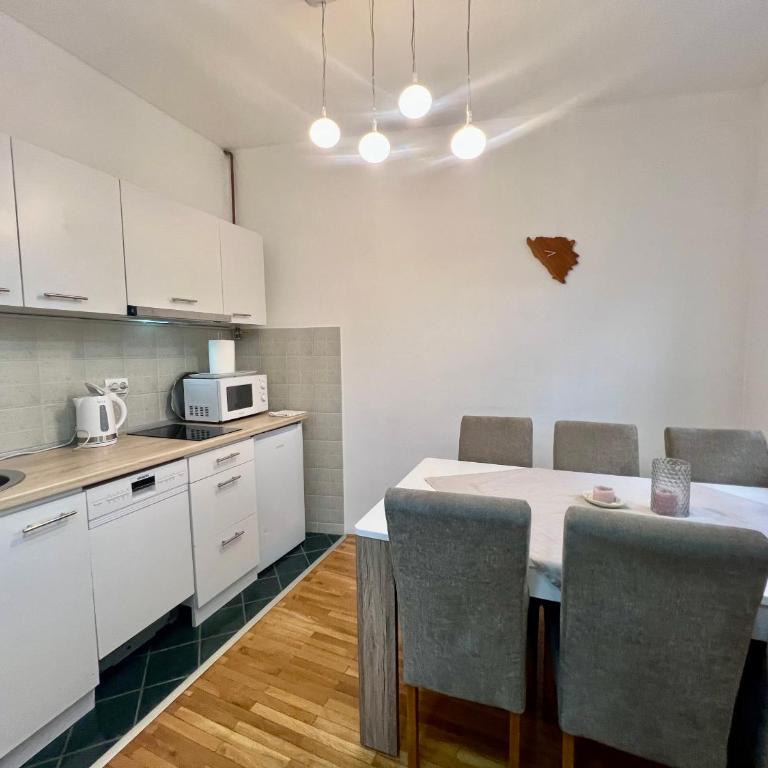 Beautiful One-Bedroom Deluxe Apartment - Porodični Apartman s 1 Spavaćom Sobom - 44