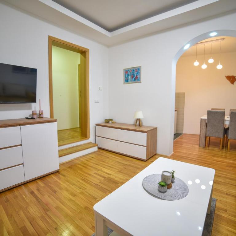 Beautiful One-Bedroom Deluxe Apartment - Porodični Apartman s 1 Spavaćom Sobom - 18