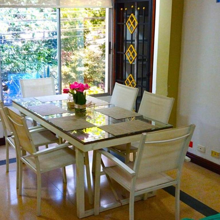 COMODO APARTAMENTO WIFI-COWORK CERCA a ZONA TURISTICA DE MEDELLIN - Two-Bedroom Apartment - 41