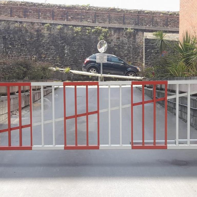 POLITTE amplio apartamento & garaje - el Casco Viejo a tus pies - Apartamento de 2 dormitorios - 40