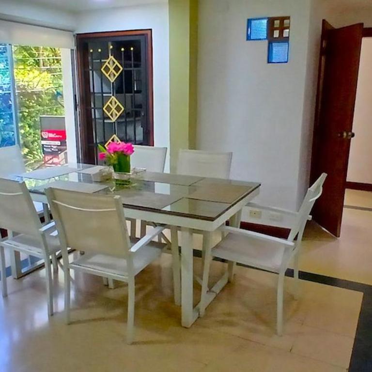 COMODO APARTAMENTO WIFI-COWORK CERCA a ZONA TURISTICA DE MEDELLIN - Two-Bedroom Apartment - 30