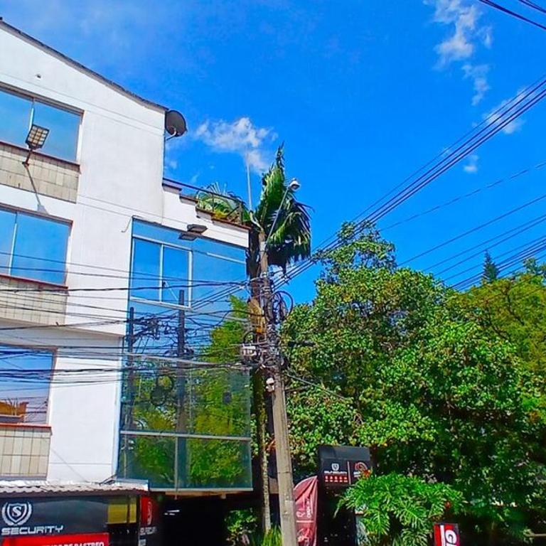 COMODO APARTAMENTO WIFI-COWORK CERCA a ZONA TURISTICA DE MEDELLIN - Two-Bedroom Apartment - 15