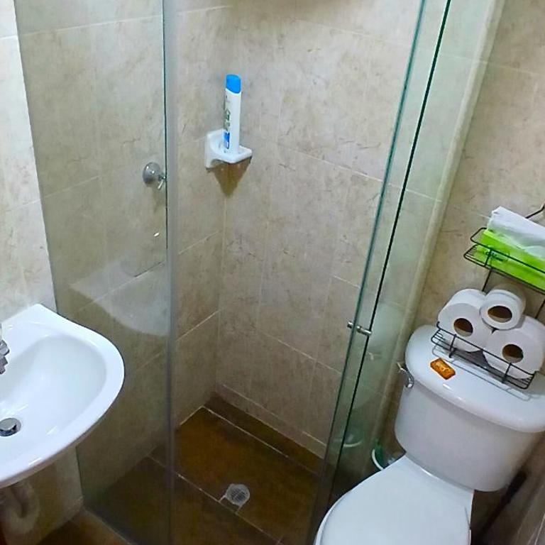 COMODO APARTAMENTO WIFI-COWORK CERCA a ZONA TURISTICA DE MEDELLIN - Two-Bedroom Apartment - 7