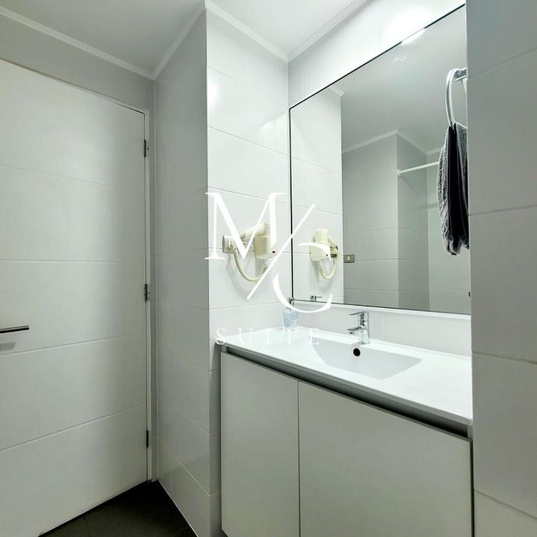 Exclusivos Dptos con parking en Jardines del Norte. 1, 2 y 3 Hab - Apartamento - 24