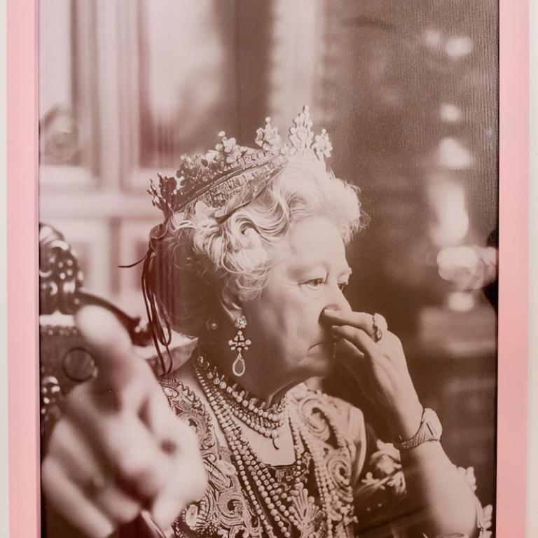 Bright Pop-Art Studio City Center Near Beach - Studio - 32