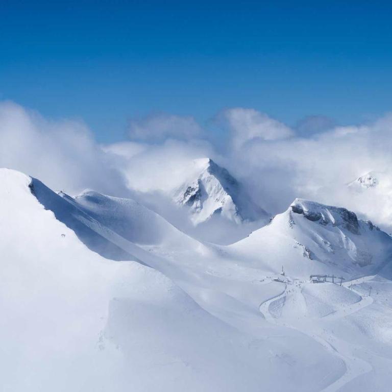 Studette avec balcon parking et casier à ski 2 min du Jandri 3S aux 2 Alpes - Studio - Vue sur Montagne - 18