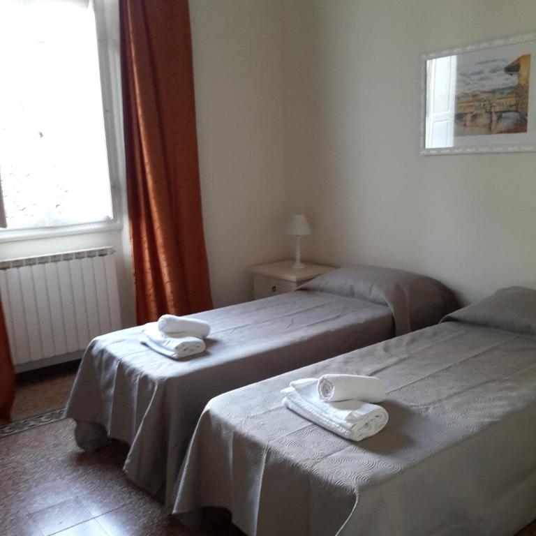 B&B IL TABERNACOLO - Camera Matrimoniale/Doppia con Letti Singoli con Bagno Privato - 2