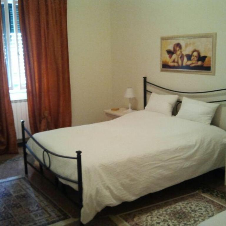 B&B IL TABERNACOLO - Camera Matrimoniale/Doppia con Letti Singoli con Bagno Privato - 2