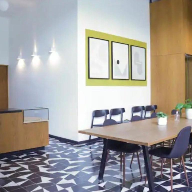 Perfect 2 Bedroom Apartment - Two-Bedroom Apartment - 43