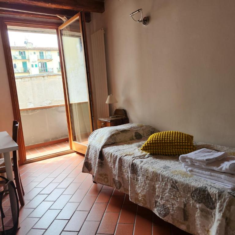 Florence center - Two-Bedroom Deluxe Apartment - 11
