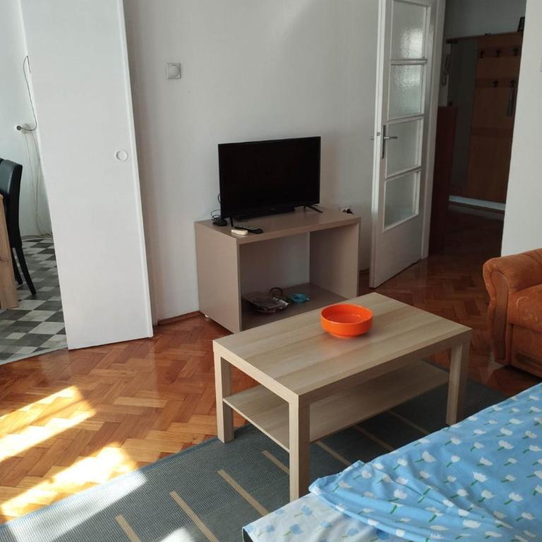 Ivkova gajba - Apartman sa 2 Spavaće Sobe - 3