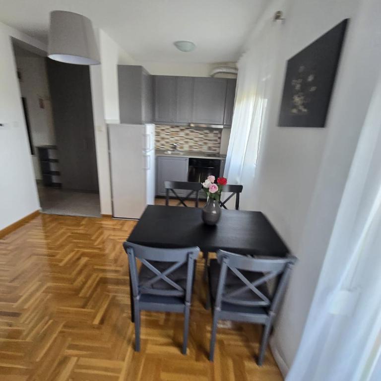 Apartman Emi - One-Bedroom Apartment - 24