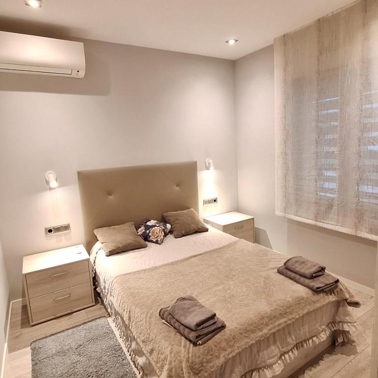 Casa fantástica en zona tranquila Un alojamiento para todos Nuestra casa es perfecta tanto para familias y amigos que buscan descanso, como para ciclistas que desean explorar la zona Para ciclistas ofrecemos un espacio seguro para guardar bicicle - Casa de 5 dormitorios - 25