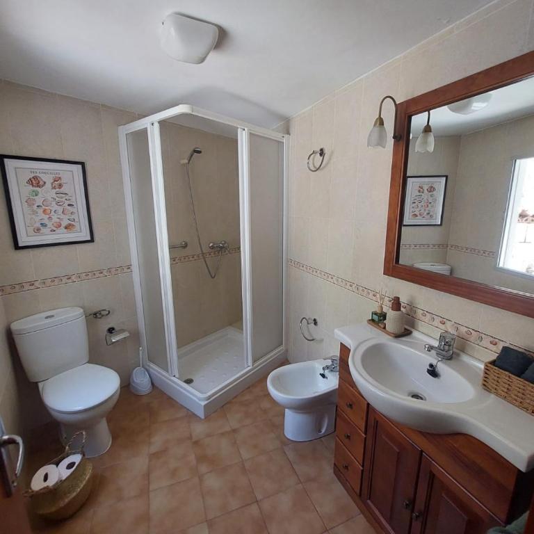 Casa de la abuelita - Three-Bedroom Home - 29