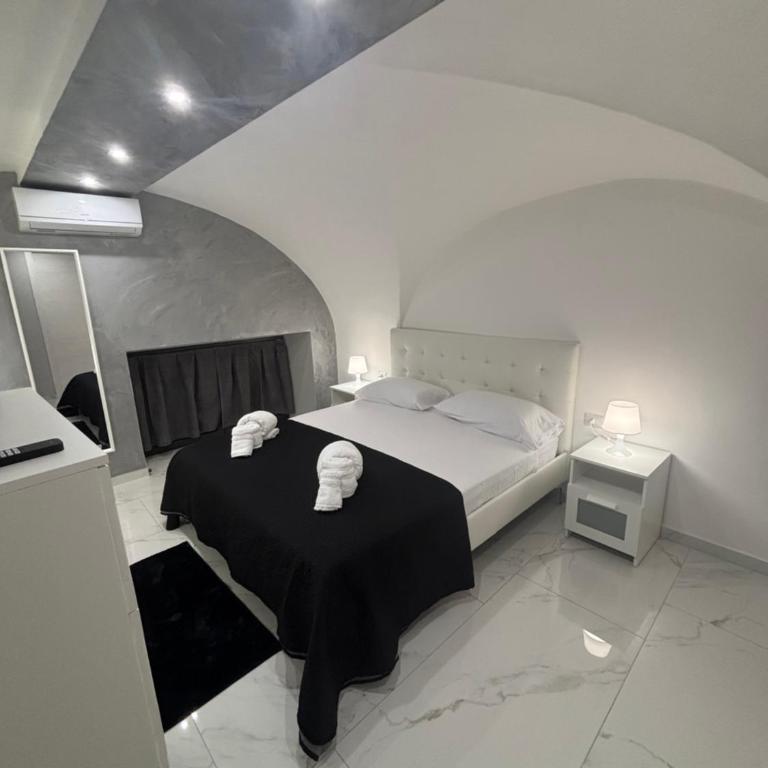 La 75 Stella Home Catania - Two-Bedroom House - 12