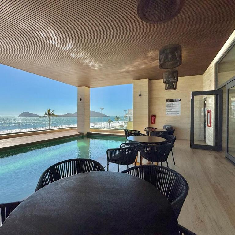 Hermoso Depa sobre el Malecón - Two-Bedroom Apartment - 31