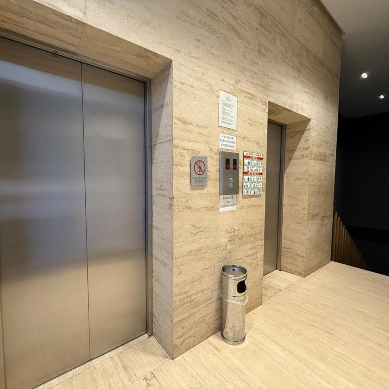 Hermoso Depa sobre el Malecón - Two-Bedroom Apartment - 62