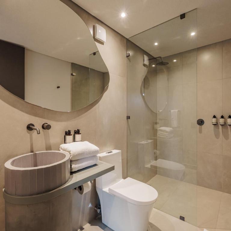 Sereno Building - Three-Bedroom Apartment - 7