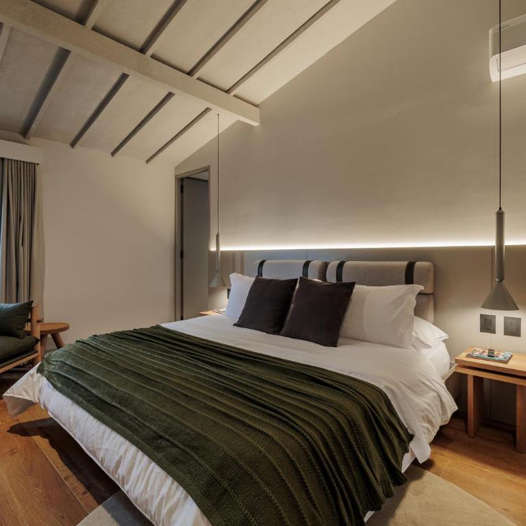 Sereno Building - Two-Bedroom Deluxe Apartment - 8
