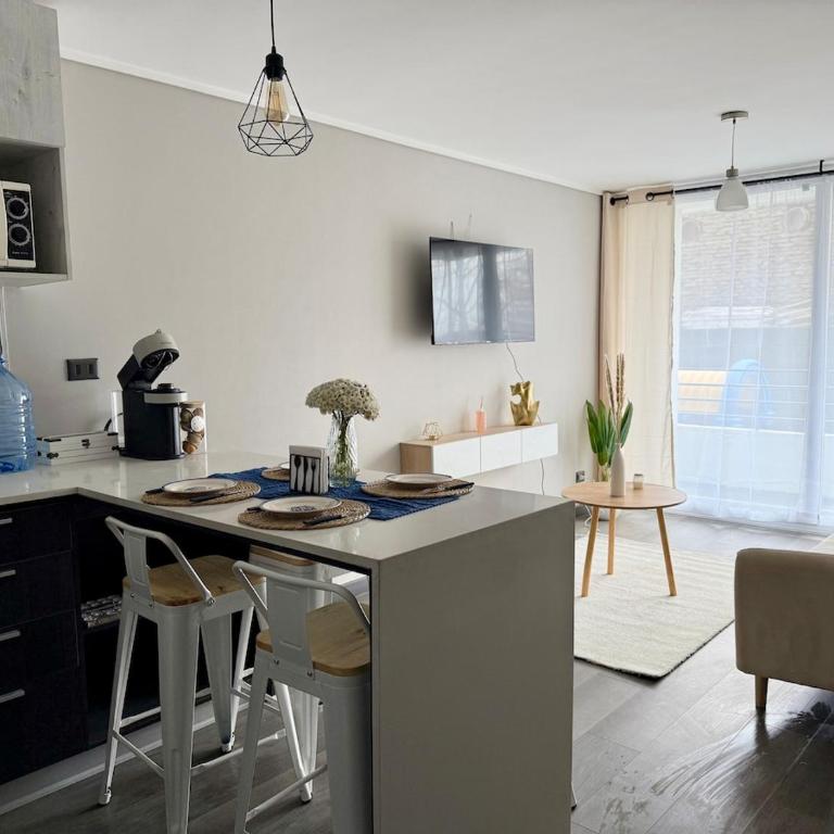 Estilo y comodidad a pasos del Estadio Nacional - Two-Bedroom Apartment - 8