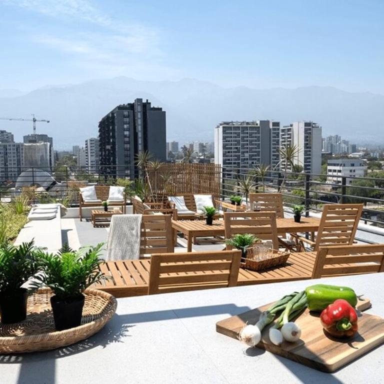 Estilo y comodidad a pasos del Estadio Nacional - Two-Bedroom Apartment - 12
