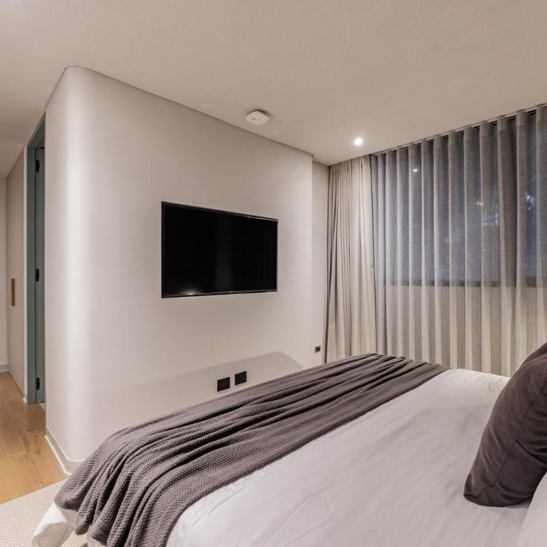 Sereno Building - Five-Bedroom Apartment - 9