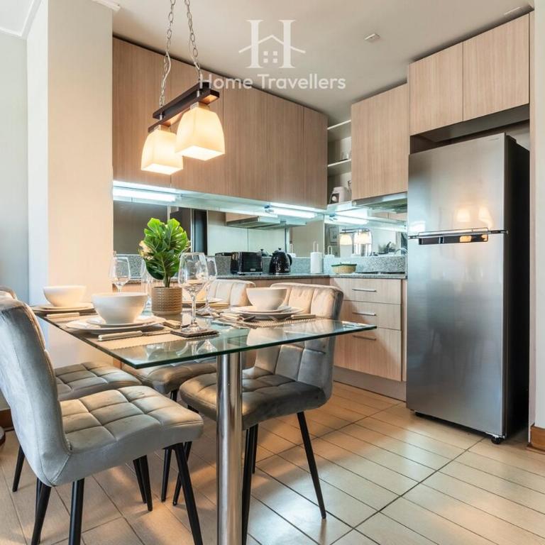 HT Amplio depto en Las Condes con estacionamiento - One-Bedroom Apartment - 6