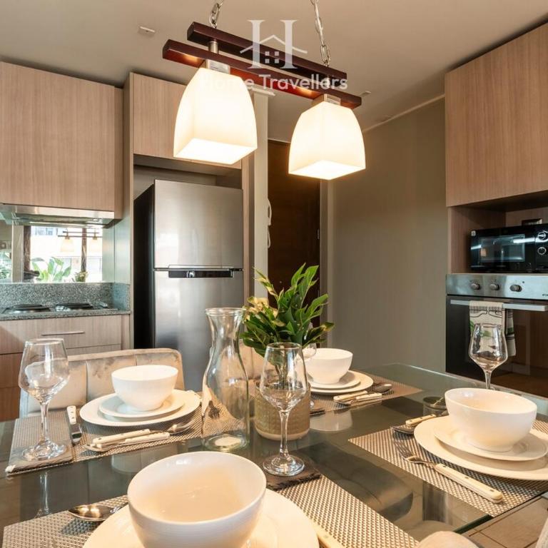 HT Amplio depto en Las Condes con estacionamiento - One-Bedroom Apartment - 27