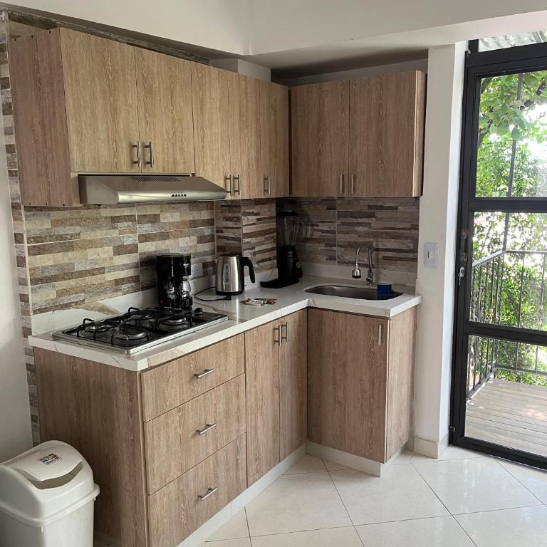 Home 13 - Habitación Doble Grande - 5