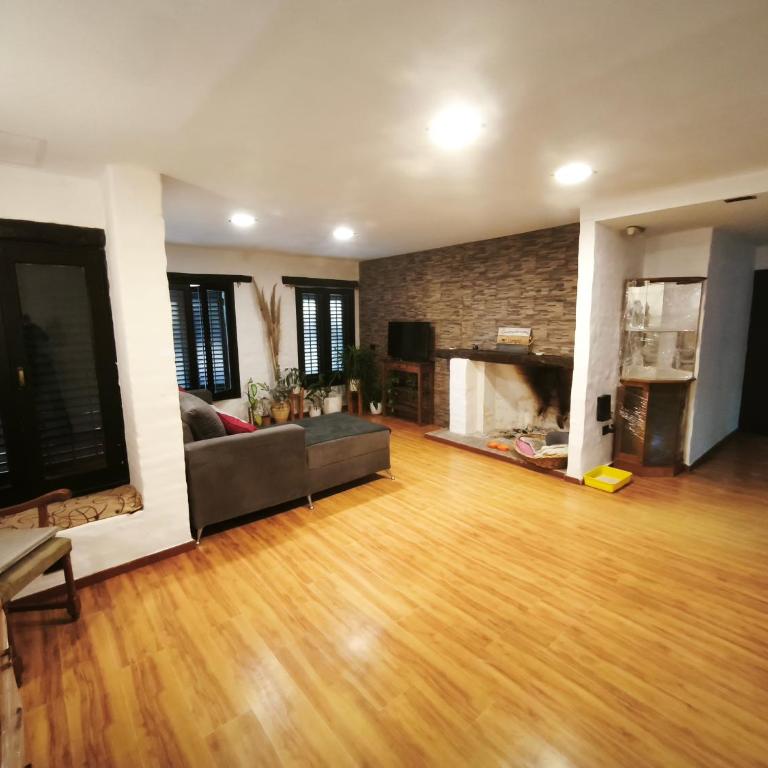 Casa Villa Allende Golf - Three-Bedroom House - 12