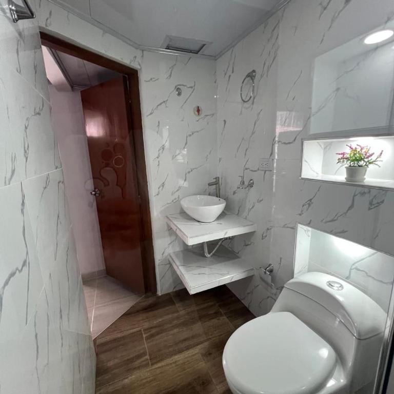 Golden Airport Connection Hotel - Apartamento de 1 dormitorio - 3