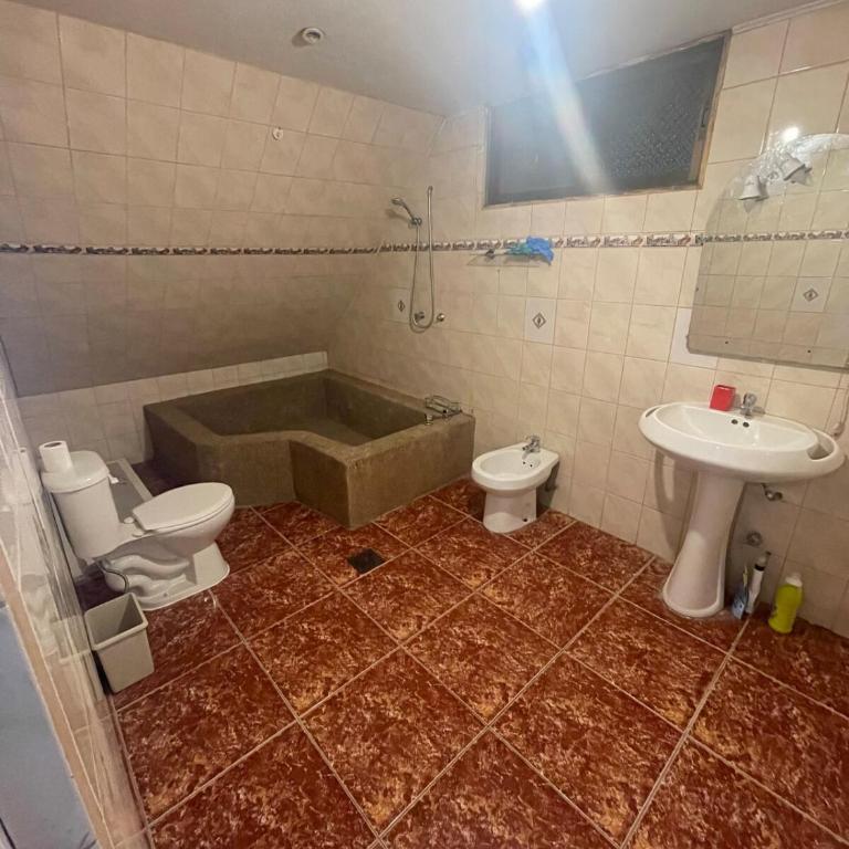 Casa mini parcela - Casa de 5 dormitorios - 6