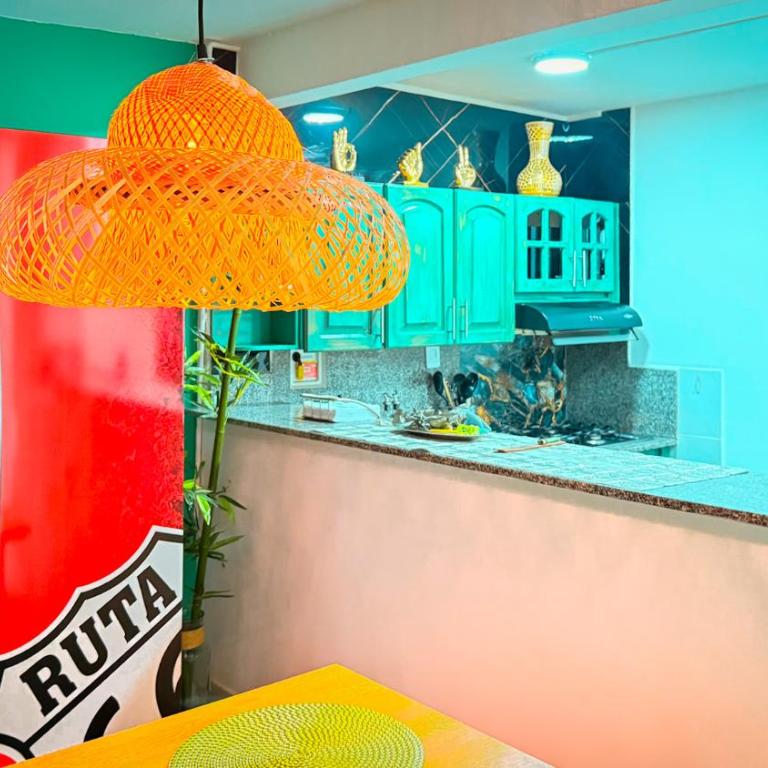 Laureles Coliving House Medellín - Five-Bedroom House - 24
