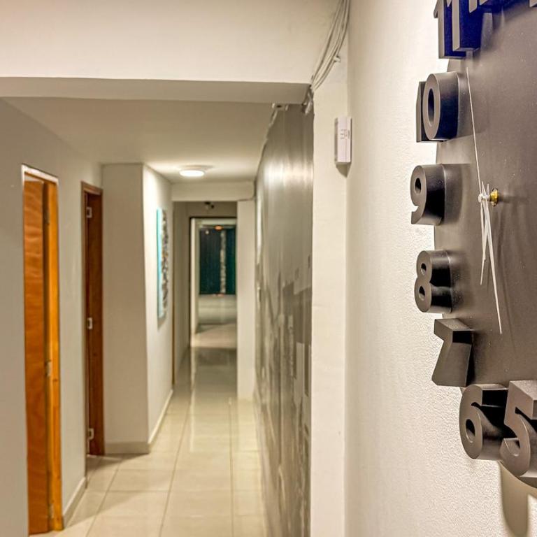 Laureles Coliving House Medellín - Five-Bedroom House - 20