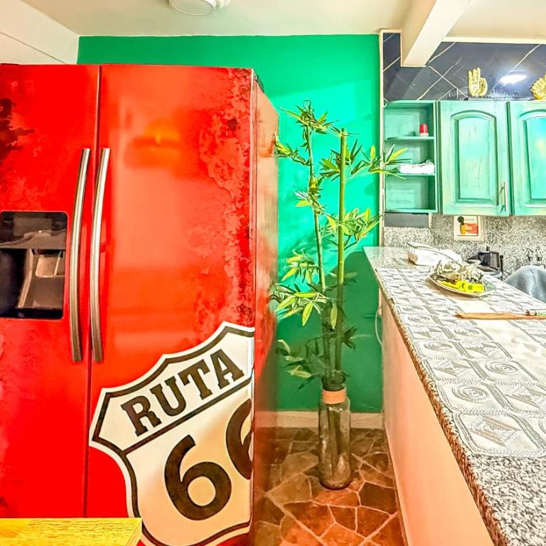 Laureles Coliving House Medellín - Five-Bedroom House - 33