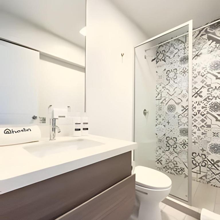 Torre Black - One-Bedroom Apartment - 8